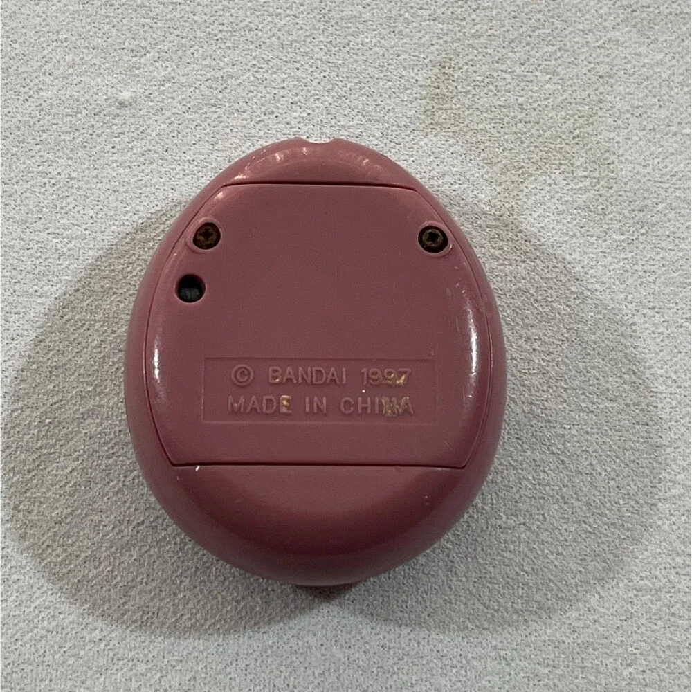 Vtg 1997 Bandai Original Pink Tamagotchi Egg 1st Gen Virtual Pet Untested #1800